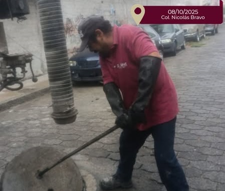 Desazolve en la Col. Nicolás Bravo: OOSAPAT
