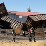 Aparatoso accidente ferroviario: tren pierde el control y provoca escena de riesgo