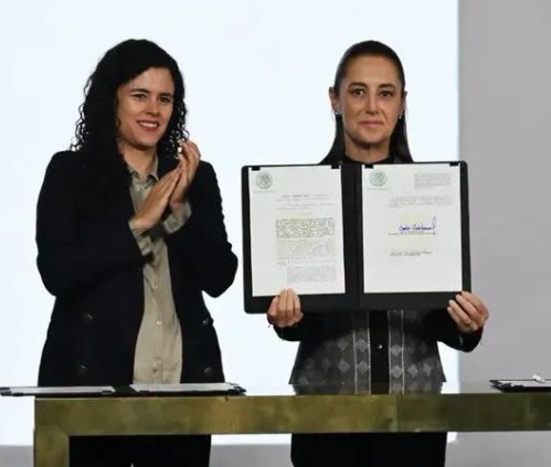 SHEINBAUM FIRMA DECRETO QUE LIMITA CANDIDATURAS CON DOBLE NACIONALIDAD